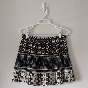 Black and Beige Geometric Lightweight Mini Skirt Size L